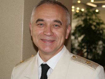 После попытки суицида скончался контрл-адмирал Апанасенко