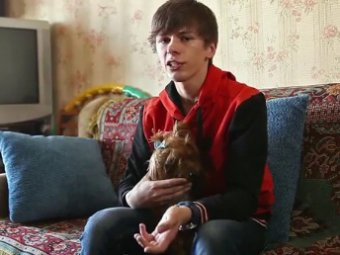 Украинский подросток вернул Путину его подарок 10 лет спустя "из-за лжи о мире"