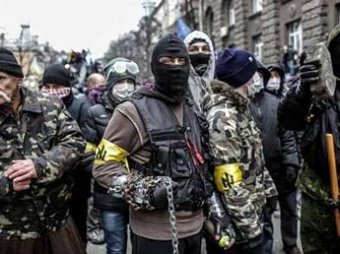 КПРФ требует проверить московский банк на предмет финансирования «Правого сектора» на Украине