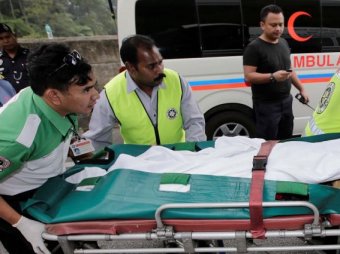 Автобус рухнул в пропасть в Тайланде: погибли 32 человека