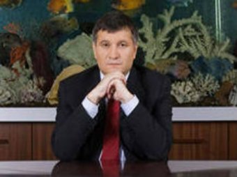 Министр внутренних дел Арсен Аваков принял вызов "Правого сектора"