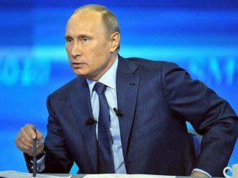 «Прямая линия» с Путиным началась с вопросов про Украину, Крым и «зеленых человечков»