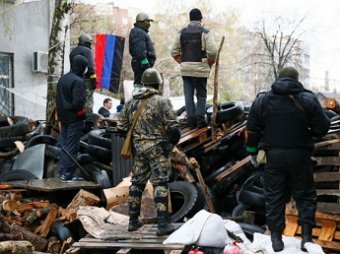 В Славянске атакован блокпост: пятеро погибших (ВИДЕО)