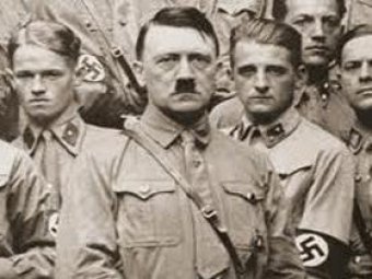 Бывшая горничная Гитлера: по ночам фюрер тайно ел сладости