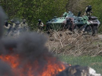 События на Украине, новости на 24.04.2014: в Славянске и Артемовске началась перестрелка (ВИДЕО)