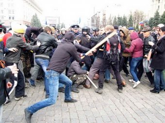 Харьков провозгласил "народную республику"