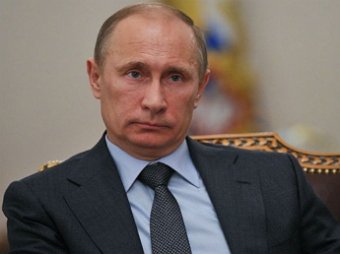 Путин наградил журналистов RT и LifeNews за мужество и отвагу