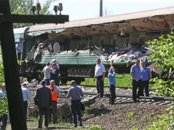 Названы причины крушения поездов в Подмосковье 20.05.2014