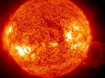 NASA: в Солнце образовалась дыра