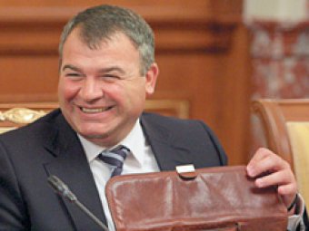 Амнистию Сердюкова признали законной