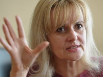 Депутат Фарион: Порошенко унизил украинский язык, выступив на русском в Верховной Раде