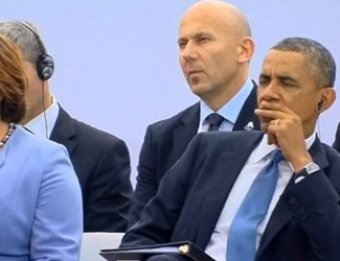 Обама уснул во время речи президента Польши
