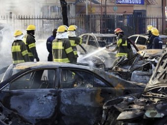 В результате взрыва в столице Нигерии погиб 21 человек