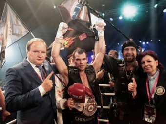 Чудинов нокаутировал Буадла, защитив титул чемпиона WBA (видео)