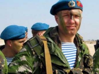 По данным ФСБ, 438 украинских военных попросили убежища в России