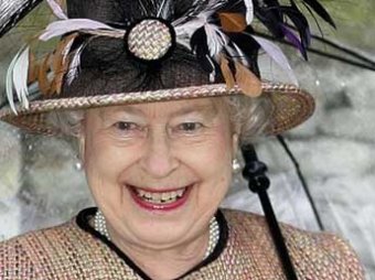 Кэмерон: королева Елизавета II "замурлыкала" от итогов референдума в Шотландии