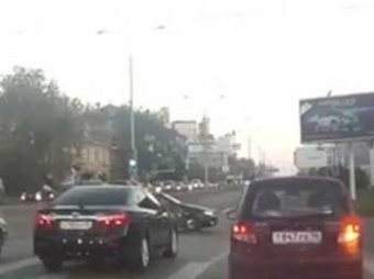 Машина-призрак вновь взбудоражила Рунет (видео)