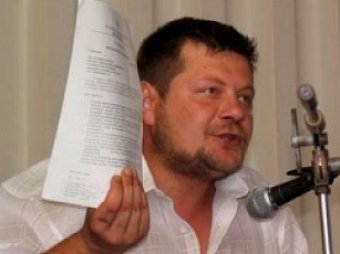 Депутат из партии Ляшко на заседании Рады попытался избить Виталия Кличко