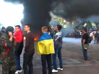 Новости Украины 17 сентября 2014: "Правый сектор" потребовал от Порошенко покинуть Украину