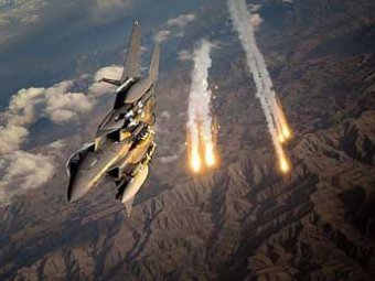 США с союзниками нанесли новые авиаудары по Сирии и показали видео бомбардировок