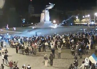 Новости Украины 29 сентября 2014: в Харькове националисты разрушили самый большой на Украине памятник Ленину