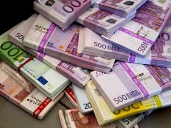 Курс евро впервые с мая подрос до 49 рублей