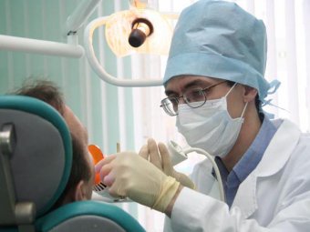 В Татарстане 10 человек впали в шок после укола у стоматолога