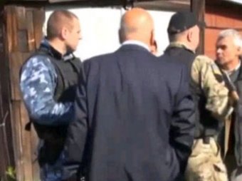 Скандал: луганский губернатор обматерил пенсионера за жалобу на разрушенный дом