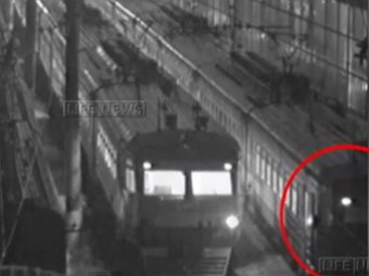 Камеры видеонаблюдения засняли угон электрички из депо под Москвой