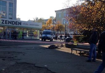 В центре Смоленска 4.10.2014 расстреляли трех человек (видео)