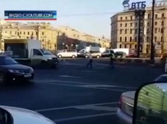 В Сети появилось видео с перестрелкой в центре Петербурга