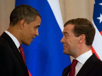 Медведев нашел у Барака Обамы признаки психического расстройства