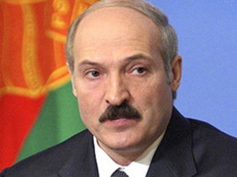 Лукашенко заявил о готовности послать армию Белоруссии на Украину