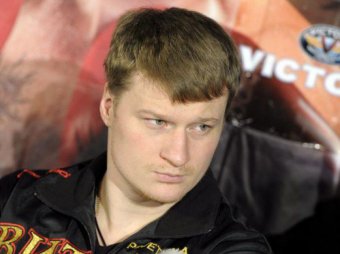 Российского боксера Поветкина исключили из рейтинга WBA