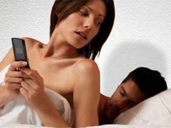 Ученые выяснили, как смартфоны влияют на интимную жизнь