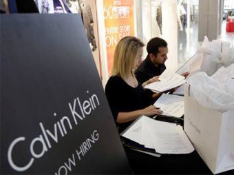 Calvin Klein раскритиковали за "толстую" модель 46 размера