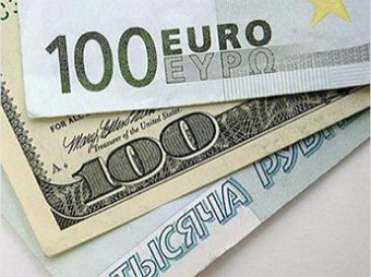 В Госдуме задумались о замене рубля другой валютой