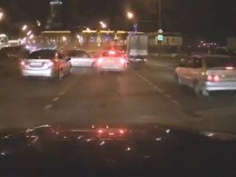 В Сети появилось видео массового ДТП с Porsche в Москве