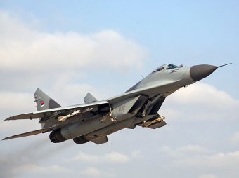 В Подмосковье в 100 метрах от школы рухнул истребитель МиГ-29