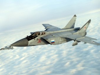В Сети опубликовано видео опасного сближения российского МиГ-31 с норвежским F-16