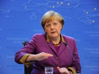СМИ: Меркель стало плохо от голода прямо во время интервью