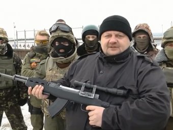 Украинский депутат Мосийчук оскорбил Рамзана Кадырова и расстрелял его фотографию