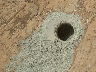НАСА: Curiosity обнаружил на Марсе органику и следы метана