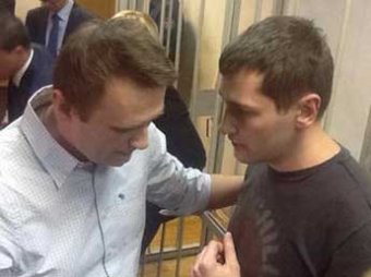 Суд огласил приговор братьям Навальным: по 3,5 года каждому