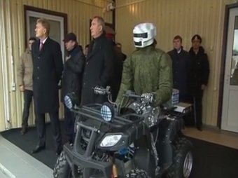 Путину продемонстрировали боевого робота-аватара