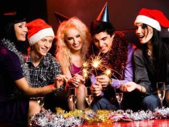 Госдума намерена сократить новогодние праздники с 11 до четырех дней