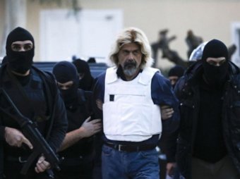 Экс-каскадер Чака Норриса жестоко избил в тюрьме греческого террориста
