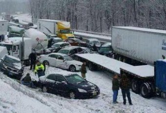 ДТП в Тольятти 11.01.2015: на шоссе столкнулись 30 машин (фото)