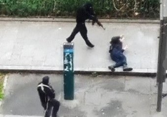 Теракт во Франции 07.01.2015: в Сети опубликовано фото террористов, напавших на Charlie Hebdo (фото, видео)