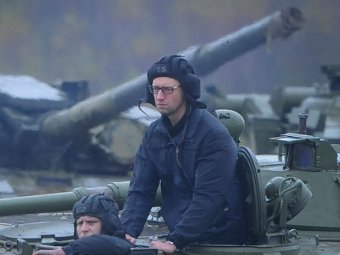 Яценюк прокомментировал свои слова о "вторжении СССР в Германию и на Украину"